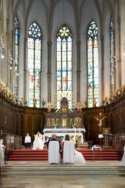 svadobny obrad v bazilike sv. Mikulasa v Trnave