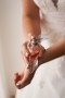 svadobny fotograf pripravy nevesty fotka parfemu